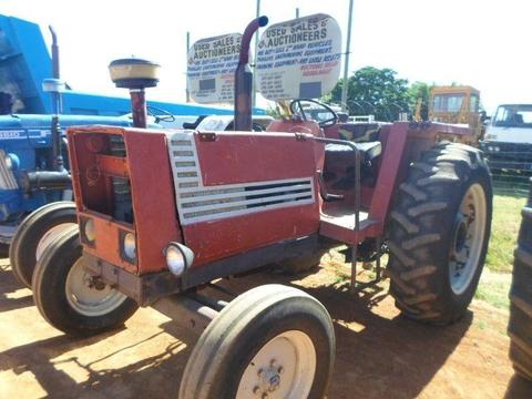 FORD 780 TRACTOR