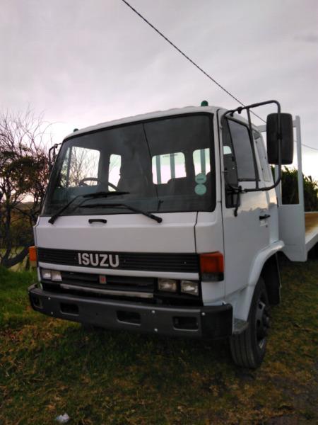 Isuzu F5000 truck for sale