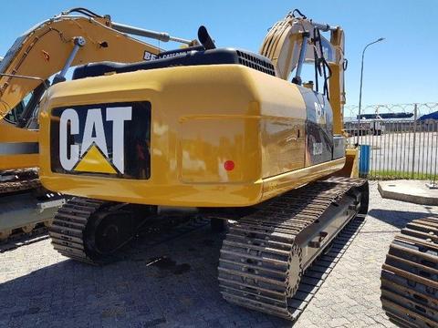 CAT 320D-2L Excavator
