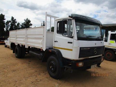 M/BENZ 1214 ECONOLINER SERVICE TRUCK