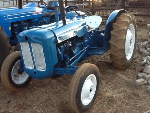 fordson dexter tractor