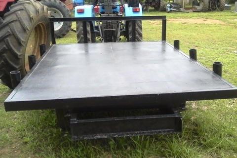 3x2.5 meter Flat bed farm trailer