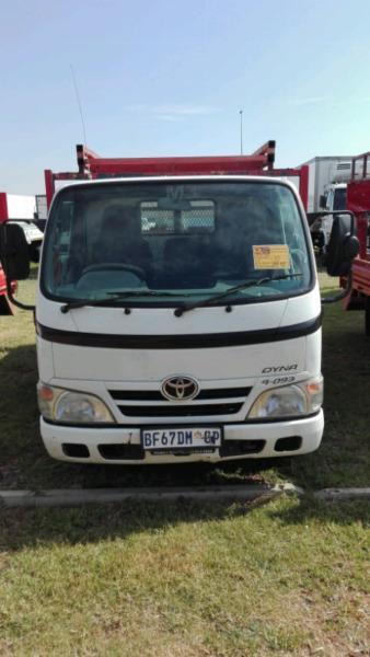 2011 Toyota Dyna 4-093 - 1,5 ton Dropside For Sale
