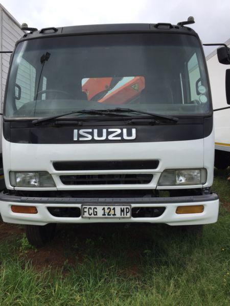Isuzu FSR700 crane truck up for grabs