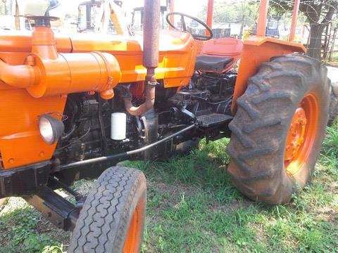 Fiar 780 tractor