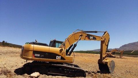 CAT 325D Excavator