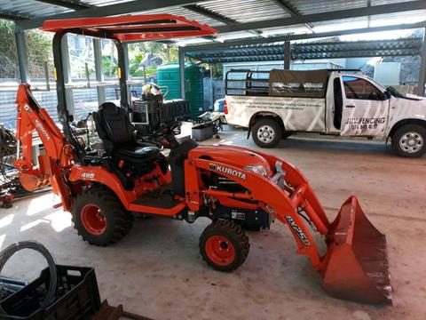 Kubota BX25 TLB