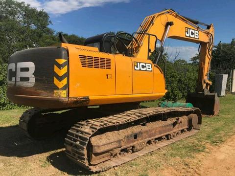 2014 JCB JS205 Excavator