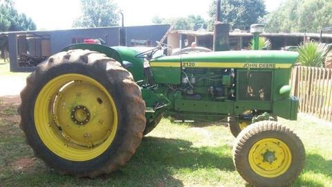 Used John Deere 2120 Tractor for sale