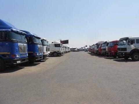 DO YOU NEED A HORSE AND TRAILER FOR YOUR DIRECT CONTRACT? CONTACT DUMISANI: 0845429622