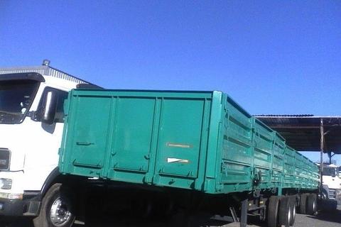 neat drop side,flat deck and even taultliner trailer for sale