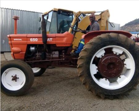 S3089 Orange Fiat 650 48kW 2x4 Pre-Owned Tractor