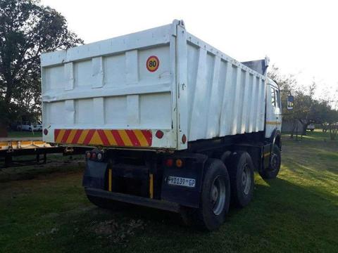 MUST HAVE !! M/BENZ 10CUBE TIPPER TRUCK