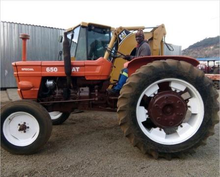 S3089 Orange Fiat 650 48kW 2x4 Pre-Owned Tractor