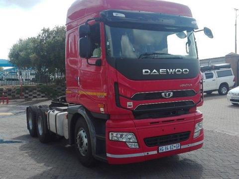 New Daewoo Maximus KL3TXF Truck Tractor 6x4