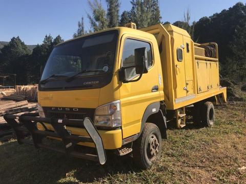 Fuso Canter 4x4 Fire Truck Complete