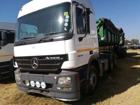 TRUCKS AND TRAILER AT LOW COST !!!