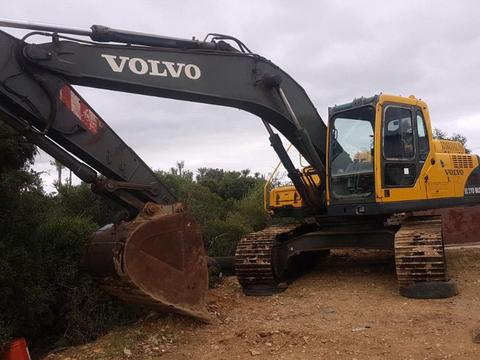 Volvo 210 blc excavator