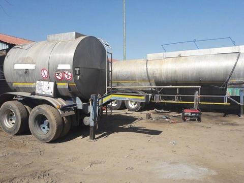 Used 1988 Tank Clinic 26 000LT Acid Semi and Pup Tanker for sale
