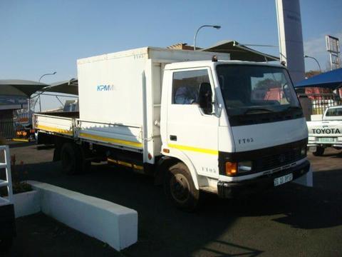 2006 TATA LPT 713 DROPSIDE WITH CREW CARRIER
