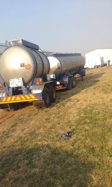 Used 1991 Henred Fruehauf Stainless Steel Semi and Pup Tanker for sale