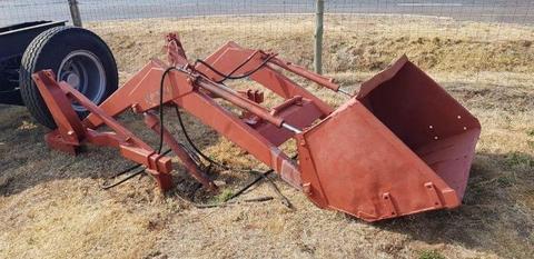 Rovic Front Loader Tractor Attachment