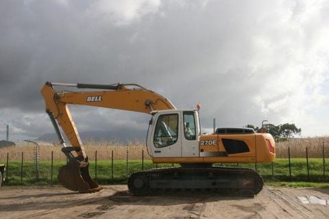 BELL HX270E Excavator