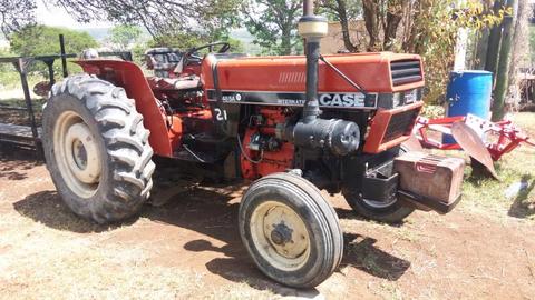 Case international 485A tractor
