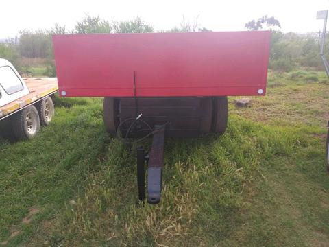 Farm tip trailer