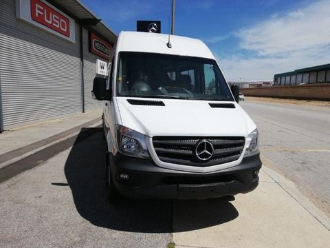 NEW 23 seater 515 extra long Sprinter with manual transmission