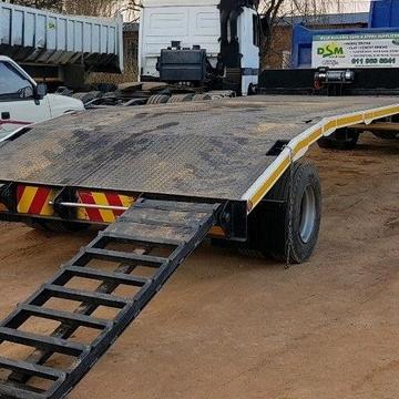 Small lowbed trailer
