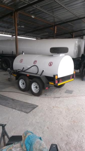 Brand new 2000L water tank trailer
