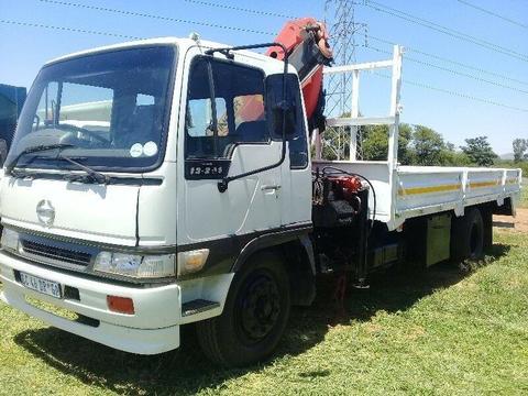 Toyota 8 ton Hino Ranger 13-206 Crane truck for sale