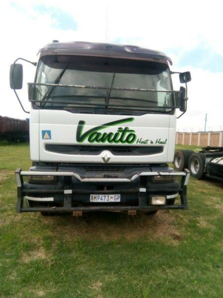 RENAULT [VOLVO ENGINE] , (truck and trailer)