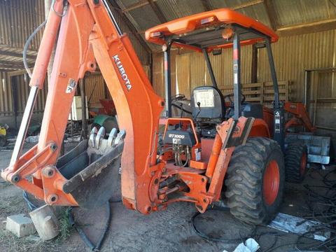 2015 Kubota L39 TLB 