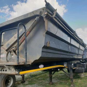 2013 SA Truck Bodies interlink side tipper 